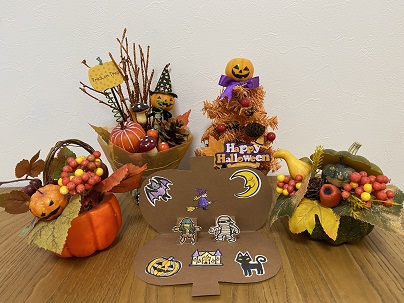 Happy Halloween!! – We’re having fun !!